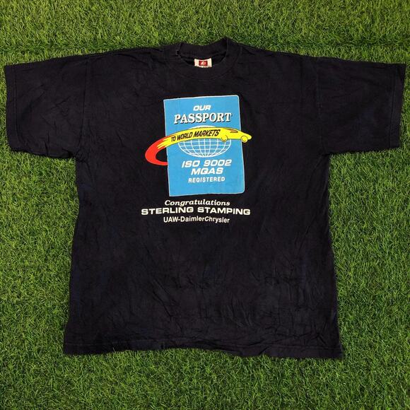 Vintage Navy ‘Our Passport to World Markets’ Graphic Tee - Picture 1 of 4